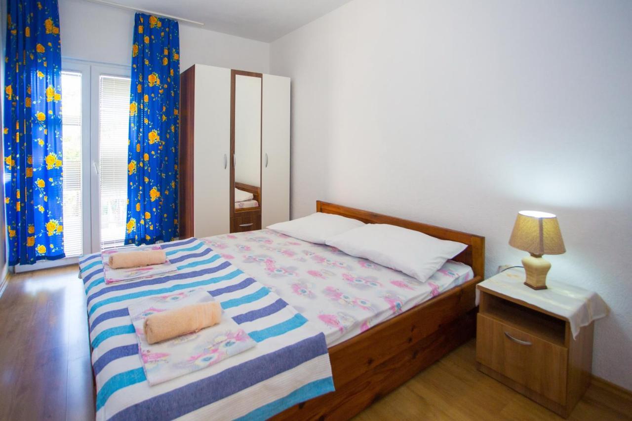 Apartments With A Parking Space Baska Voda, Makarska - 6761 Esterno foto