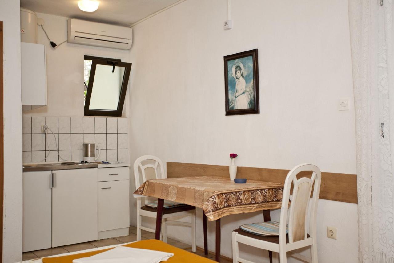 Apartments With A Parking Space Baska Voda, Makarska - 6761 Esterno foto