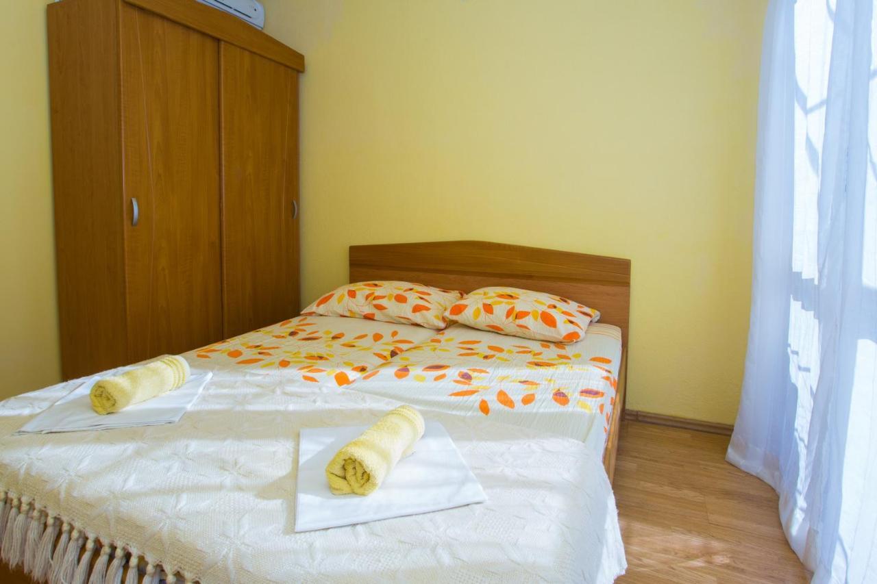 Apartments With A Parking Space Baska Voda, Makarska - 6761 Esterno foto